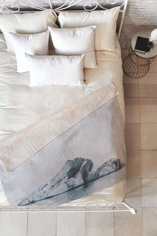 Luke Gram Jkulsrln Iceland Fleece Throw Blanket