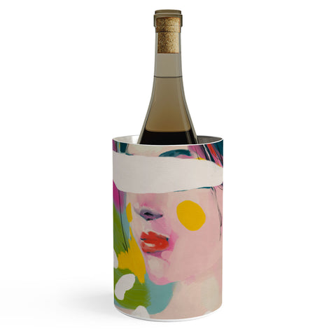 lunetricotee look at me woman portrait Wine Chiller