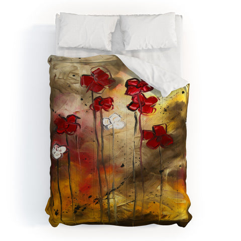 Madart Inc. Floral Arrangement Comforter