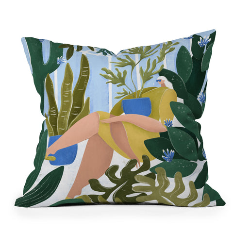 Maggie Stephenson They grow up so fast Throw Pillow