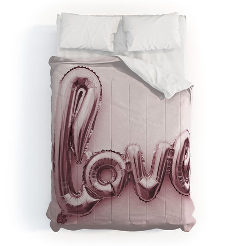 Mambo Art Studio Love Pink Balloon Comforter