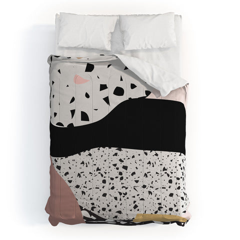 Mambo Art Studio Terrazzo in Pink Comforter