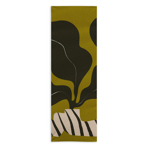 Marin Vaan Zaal Monochrome Wavy Fern in Stripe Yoga Towel