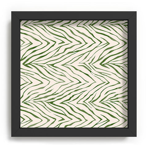 Marta Barragan Camarasa 0033 Wild animal skin Recessed Framing Square