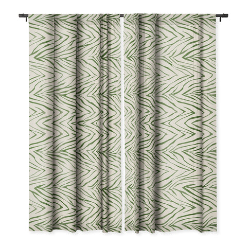 Marta Barragan Camarasa 0033 Wild animal skin Blackout Non Repeat