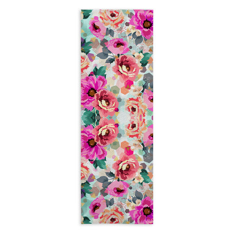 Marta Barragan Camarasa ABSTRACT GEOMETRICAL FLOWERS Yoga Towel