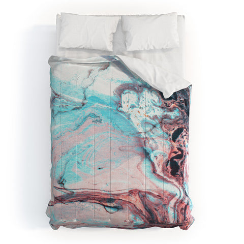 Marta Barragan Camarasa Abstract marbled saturated Comforter