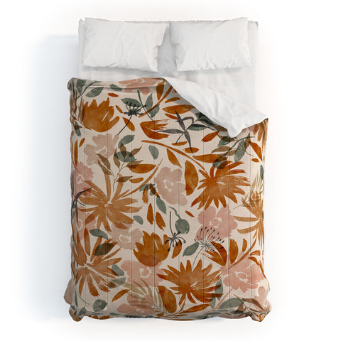 Marta Barragan Camarasa Abstract wild garden 87 Comforter