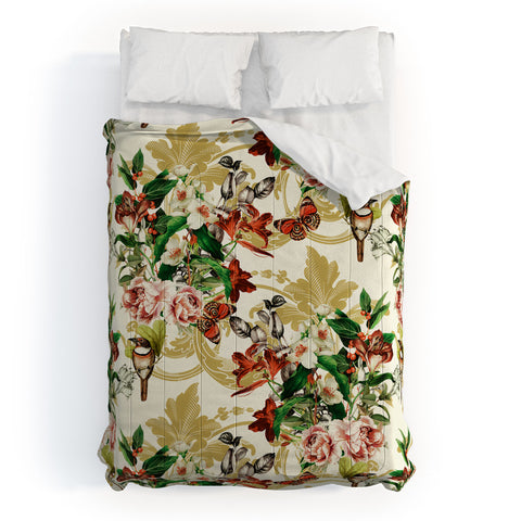 Marta Barragan Camarasa Baroque flower bouquet I Comforter