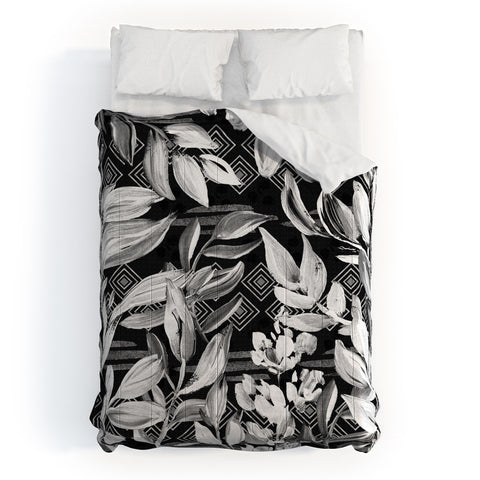 Marta Barragan Camarasa Black and white plants with geometric Comforter