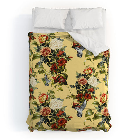 Marta Barragan Camarasa Bouquets and hummingbirds 01 Duvet Cover