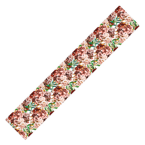 Marta Barragan Camarasa Bouquets pink vintage flowers Table Runner