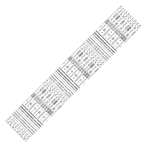 Marta Barragan Camarasa BW Minimal Nomad Table Runner