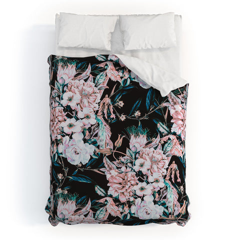 Marta Barragan Camarasa Dark wild pink bloom Duvet Cover