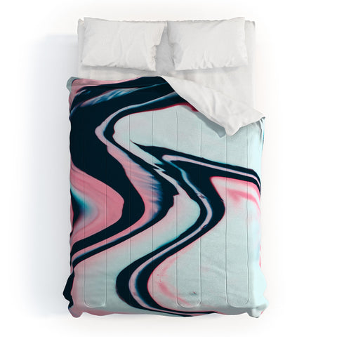 Marta Barragan Camarasa Effect marble glitch Comforter