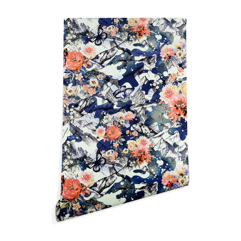 Marta Barragan Camarasa Flowery camo Wallpaper