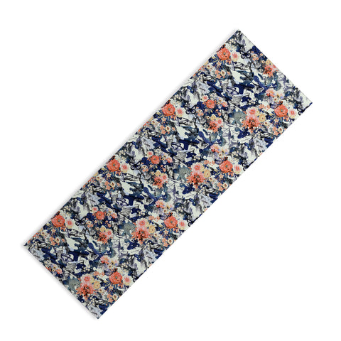 Marta Barragan Camarasa Flowery camo Yoga Mat
