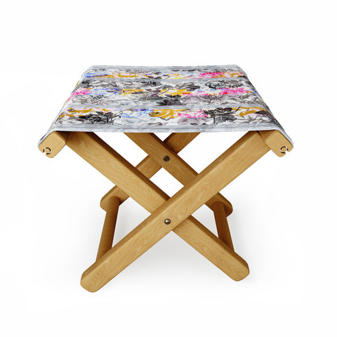Marta Barragan Camarasa Flowery Fractal Folding Stool