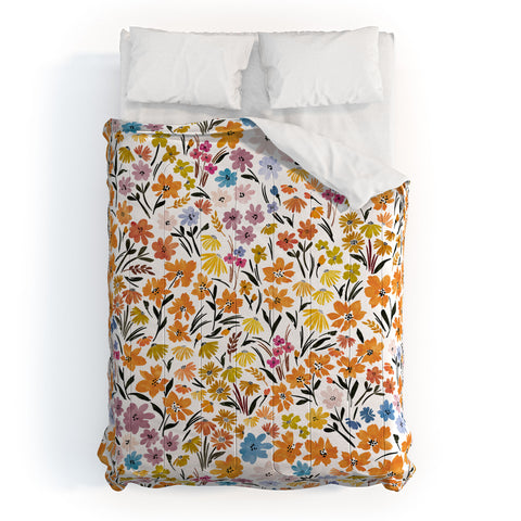 Marta Barragan Camarasa Flowery Meadow Colors Comforter