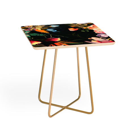 Marta Barragan Camarasa Garden bouquets Side Table