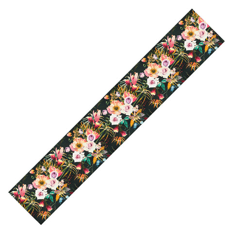 Marta Barragan Camarasa Garden bouquets Table Runner