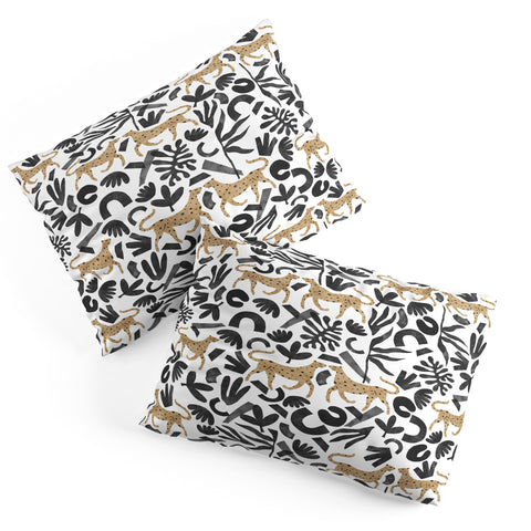 Marta Barragan Camarasa Leopards in modern nature Pillow Shams
