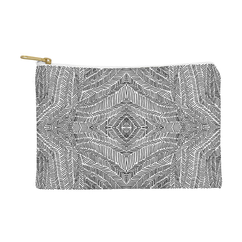 Marta Barragan Camarasa Lines and curves 01 Pouch