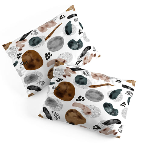 Marta Barragan Camarasa Modern shapes and points Pillow Shams