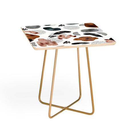 Marta Barragan Camarasa Modern shapes and points Side Table