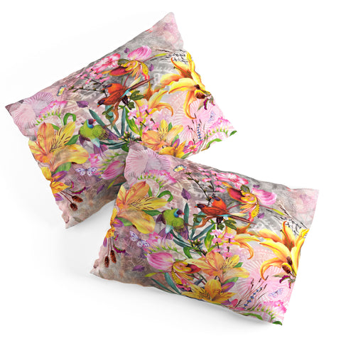 Marta Barragan Camarasa Nature among mandalas Pillow Shams