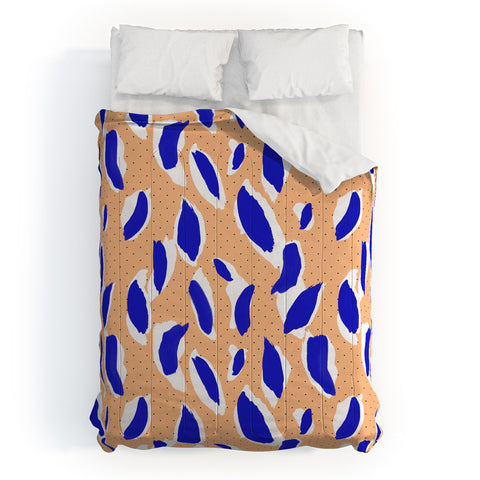 Marta Barragan Camarasa Rain brush strokes Comforter
