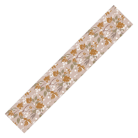 Marta Barragan Camarasa Seasonal nature 10 Table Runner
