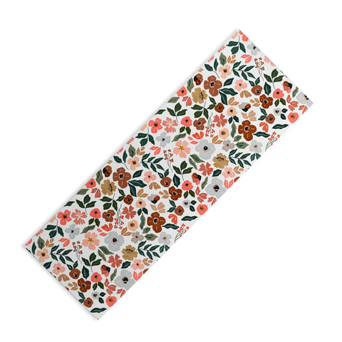 Marta Barragan Camarasa Simple flowery garden 0I Yoga Mat