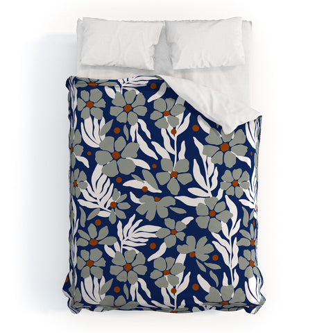 Marta Barragan Camarasa Simple garden blooms 23 Duvet Cover