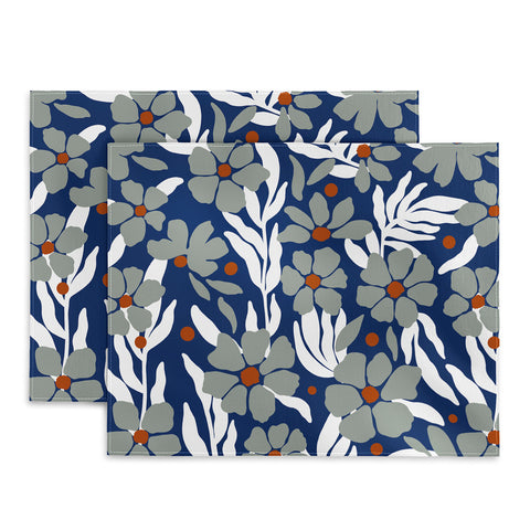 Marta Barragan Camarasa Simple garden blooms 23 Placemat