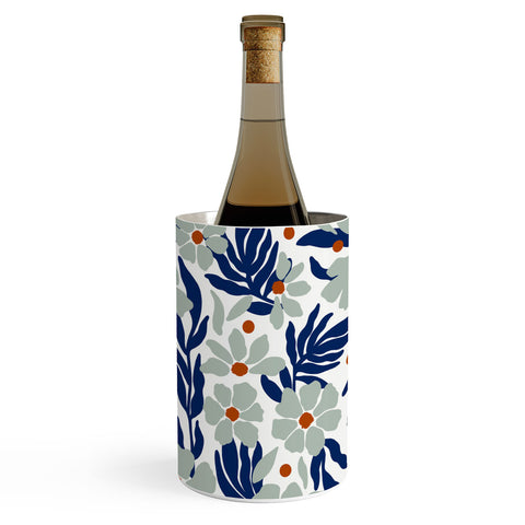 Marta Barragan Camarasa Simple garden blooms 23B Wine Chiller