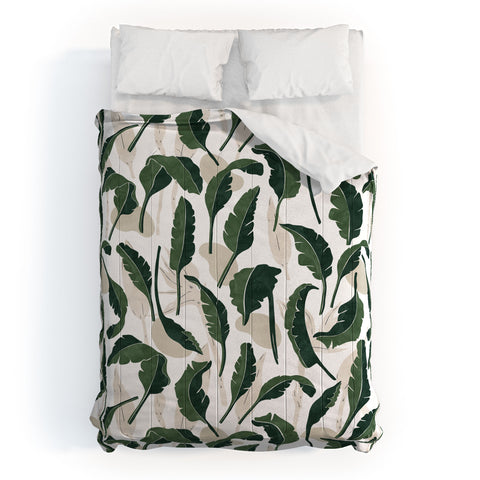 Marta Barragan Camarasa Simple tropical nature G Comforter
