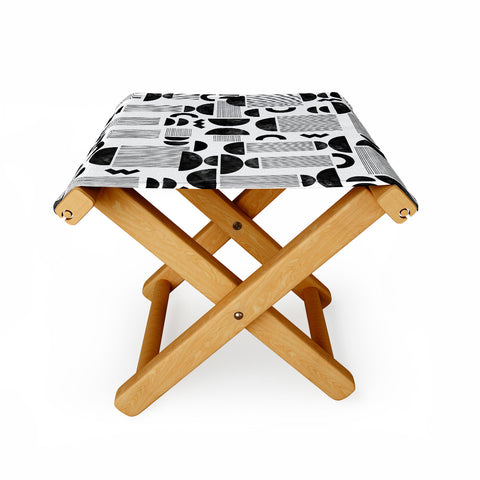 Marta Barragan Camarasa Western spirit BW Folding Stool