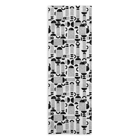 Marta Barragan Camarasa Western spirit BW Yoga Towel