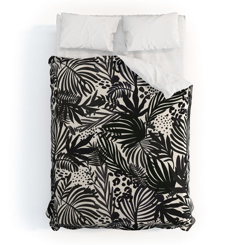 Marta Barragan Camarasa Wild abstract jungle on black Duvet Cover
