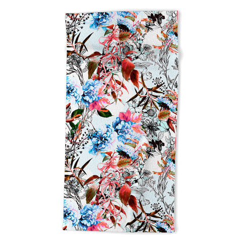 Marta Barragan Camarasa Wild bloom in the meadow Beach Towel