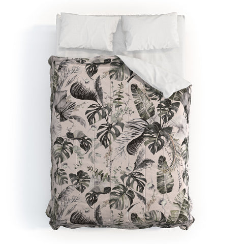 Marta Barragan Camarasa Wild Farah Comforter