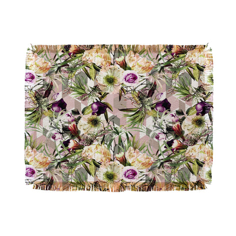 Marta Barragan Camarasa Wild vintage bloom in geometric Throw Blanket