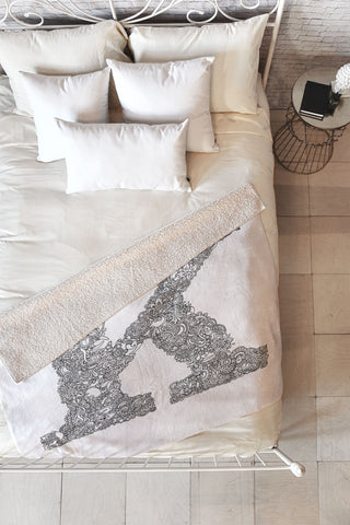 Martin Bunyi Isabet K Fleece Throw Blanket