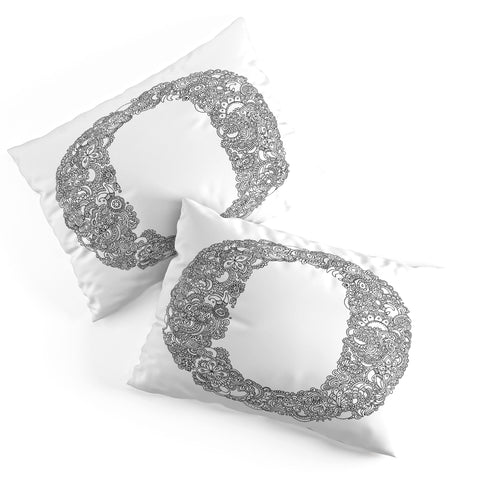 Martin Bunyi Isabet O Pillow Shams