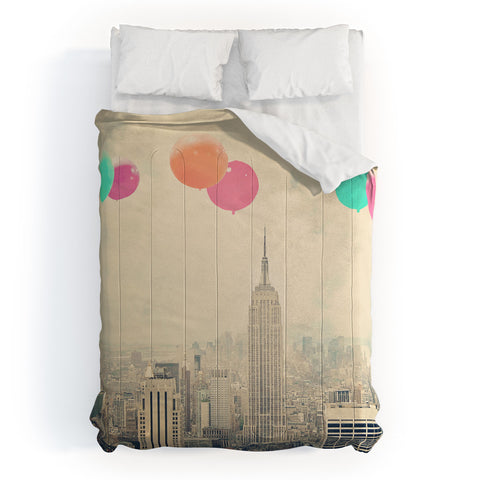 Maybe Sparrow Photography Balloons Over The City Comforter