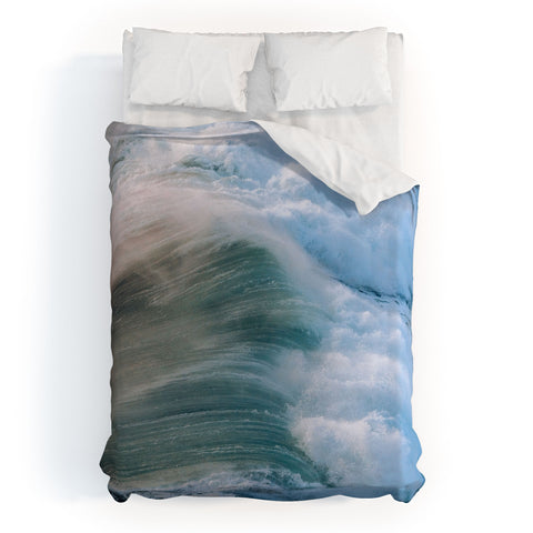 Michael Schauer Crashing Wave in the evening Duvet Cover