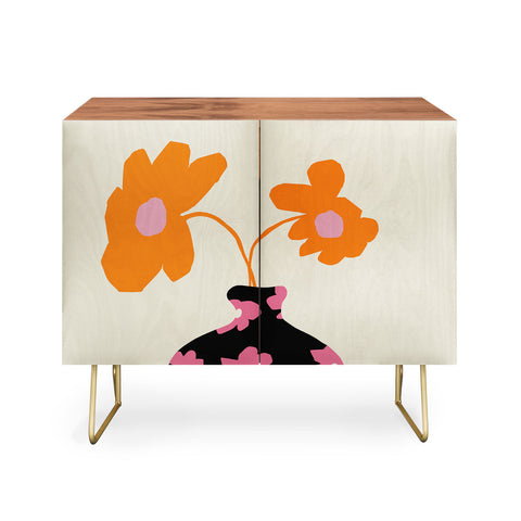 Miho Black floral Vase Credenza