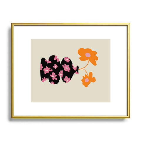 Miho Black floral Vase Metal Framed Art Print