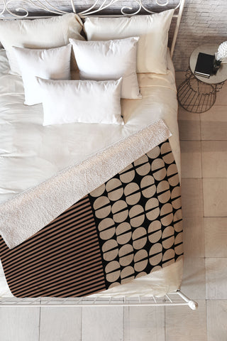 Mirimo Moderno Cofee and Cocoa Fleece Throw Blanket